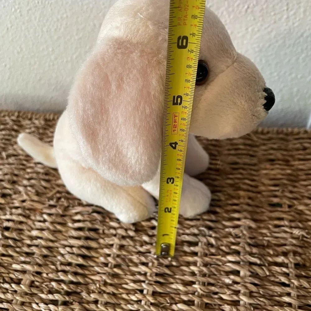 Our Generation Yellow Lab Puppy - Picture 8 of 9